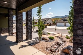 Photo 4 for 2290 S Canyon Cir