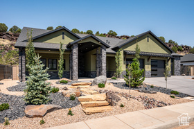 Photo 2 for 2290 S Canyon Cir