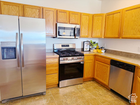 Photo 5 for 1208 S Meadow Fork Rd #2