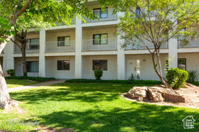 Photo 3 for 1845 W Canyon View Dr #1605