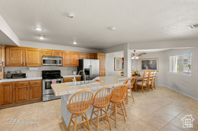 Photo 5 for 1845 W Canyon View Dr #1605