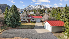 Photo 1 for 797 W Oakridge Rd