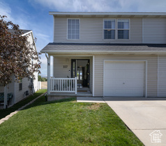 Photo 2 for 157 E Flowerfield Dr