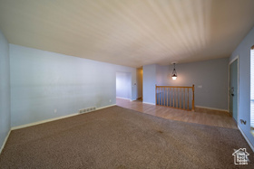 Photo 4 for 703 N Windsor Cir