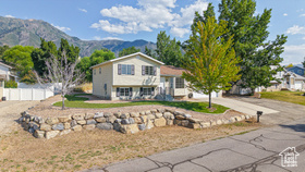 Photo 1 for 300 E Magellan Ln