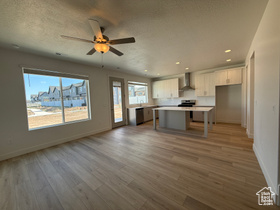 Photo 4 for 4586 W 3725 South #239