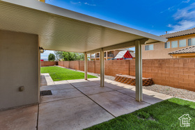 Photo 4 for 2570 S Sycamore Cir