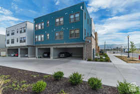 Photo 1 for 5243 W Reventon Dr #101