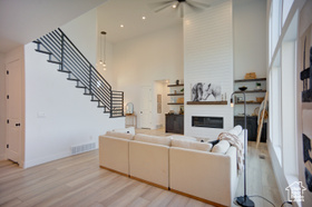 Photo 6 for 348 E Dutton Ct #101