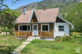 Photo 2 for 1734 N Fruitland Dr