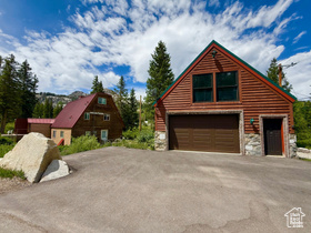 Photo 4 for 8329 S Brighton Loop Rd