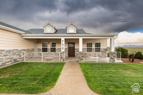 Photo 6 for 758 S Panorama Dr