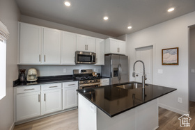 Photo 4 for 4924 W Willowstone Dr