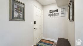 Photo 5 for 901 Schneitter Cir #7