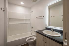 Photo 6 for 443 W Kane Creek Blvd #A105
