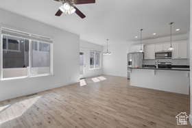 Photo 4 for 4361 W Hemsley Ln #167