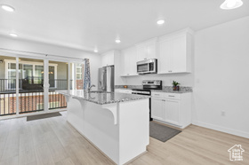 Photo 4 for 12988 S Cohab Canyon Ct
