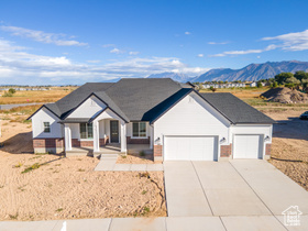 Photo 6 for 287 E 1150 North #73