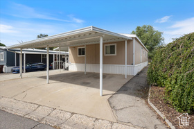 Photo 3 for 259 Lionel St #373