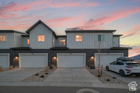 Photo 3 for 2215 N Canal View Ln