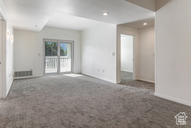 Photo 5 for 11075 S Grape Arbor Pl #206