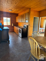 Photo 4 for 2825 Jacobs Rd