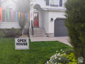 Photo 3 for 1494 S Mica Ln