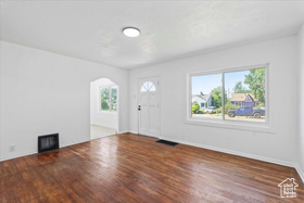 Photo 3 for 315 39th St
