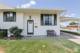 Photo 5 for 457 Noble Rd