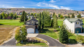 Photo 2 for 2565 S Country Club Dr