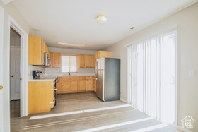 Photo 6 for 72 N Montrose