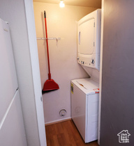 Photo 4 for 1486 E Foxboro Dr  #1