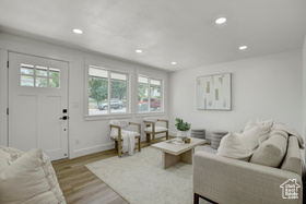 Photo 3 for 9420 S Streatham Rd