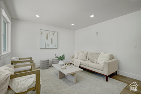 Photo 6 for 9420 S Streatham Rd