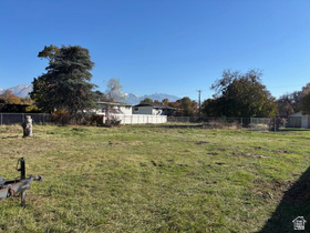 4913 S Naylor Ln MLS #2101069