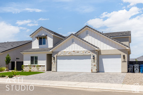 Photo 2 for 2979 E Alderann St