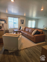 Photo 1 for 511 N Helmsman Ln