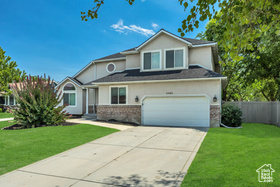 Photo 2 for 11065 S Longdale Cir