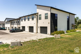 Photo 4 for 254 N Spring Creek Pkwy
