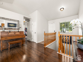 Photo 4 for 1567 S Spur Ct