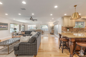 Photo 1 for 1466 E Winderbrook Way