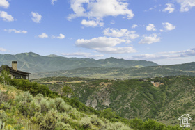 9527 N Hidden Hill Loop MLS #2101321