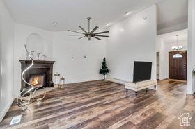 Photo 6 for 1528 E Buttercup Dr
