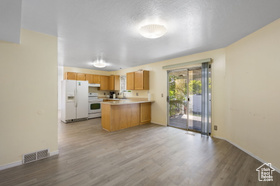 Photo 6 for 949 Libby Way