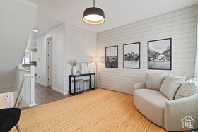 Photo 4 for 1023 W Molly Pitcher Cir