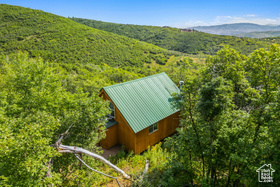 Photo 4 for 1237 Lower Cove Rd
