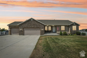 Photo 1 for 340 W Wrathall Ln