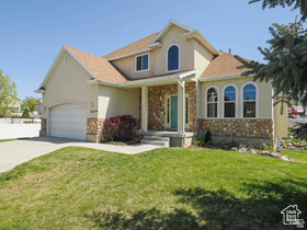 Photo 3 for 12261 S Stephens View Circle