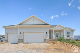 Photo 4 for 3634 S Macy Ln