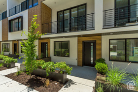 Photo 4 for 4186 S Main St #O-210